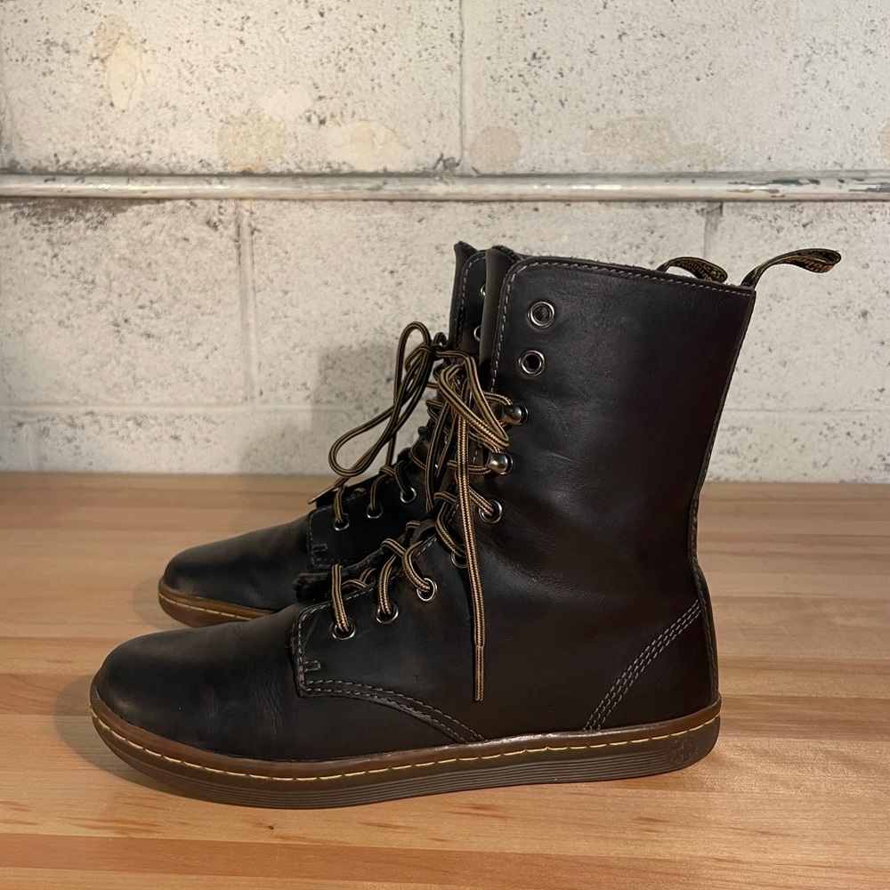 Dr. Martens Leather Lace-Up Boots // Cloth Lined Tehani Boot